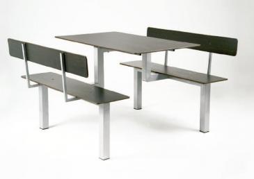 Forever - table et sièges attenants de Belca